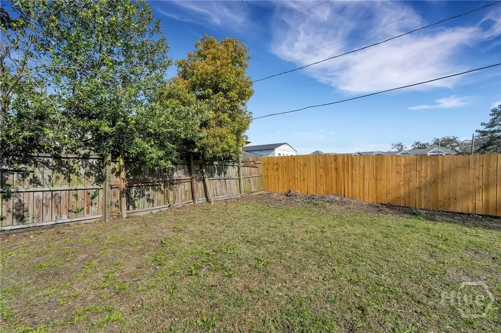 2106 Bolling Street Savannah GA 31404