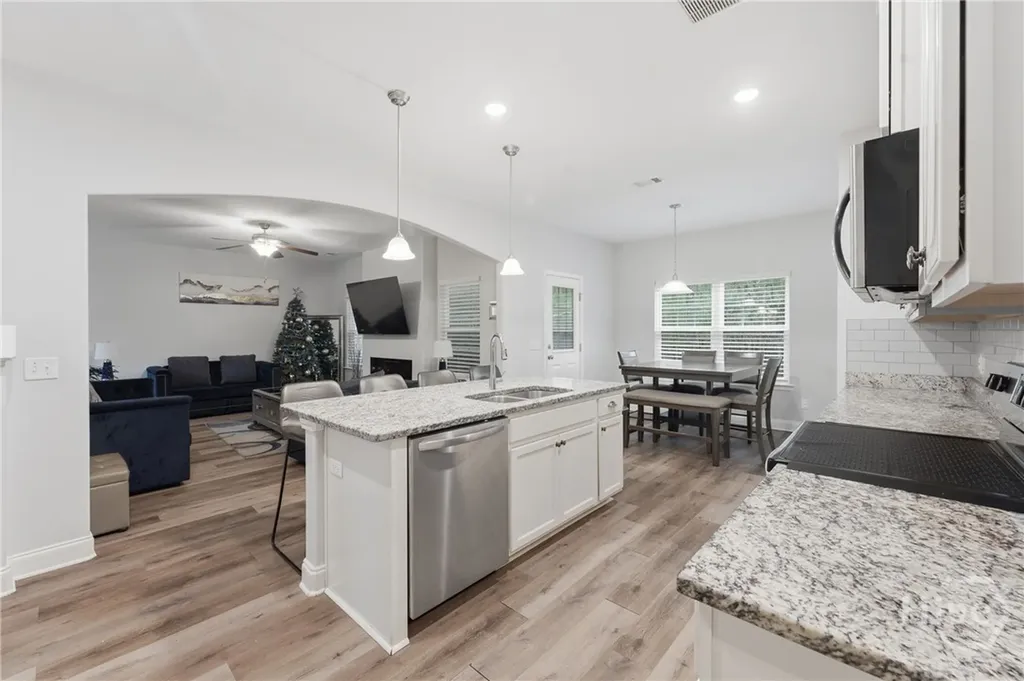 13 Wiregrass Way Savannah GA 31419