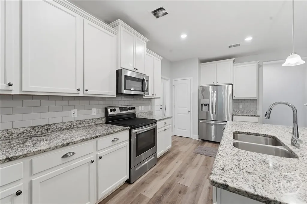 13 Wiregrass Way Savannah GA 31419