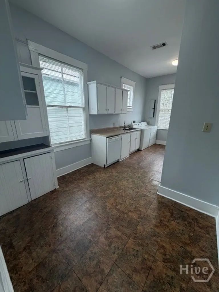 416 E 31st Street Savannah GA 31401
