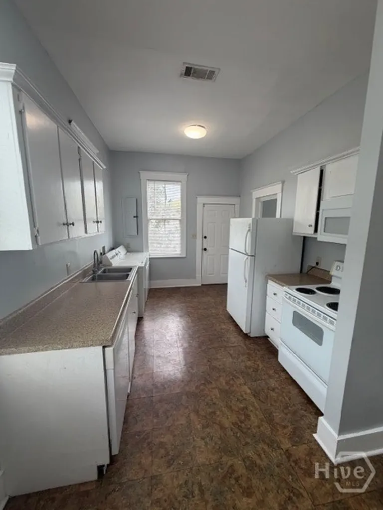 416 E 31st Street Savannah GA 31401
