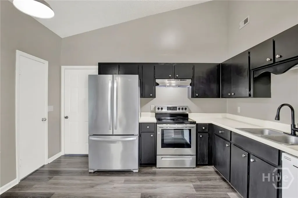 1371 Forest Lake Drive Hinesville GA 31313