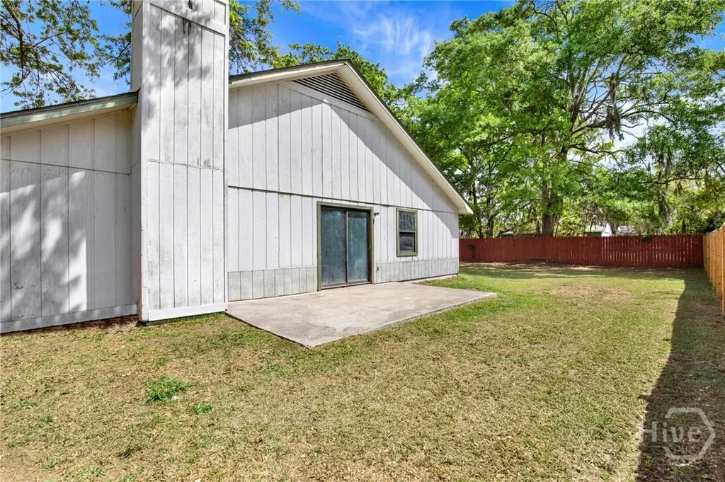 1371 Forest Lake Drive Hinesville GA 31313
