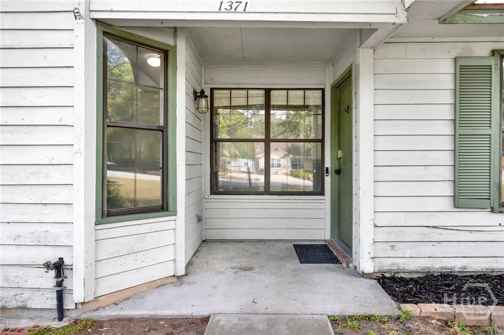 1371 Forest Lake Drive Hinesville GA 31313