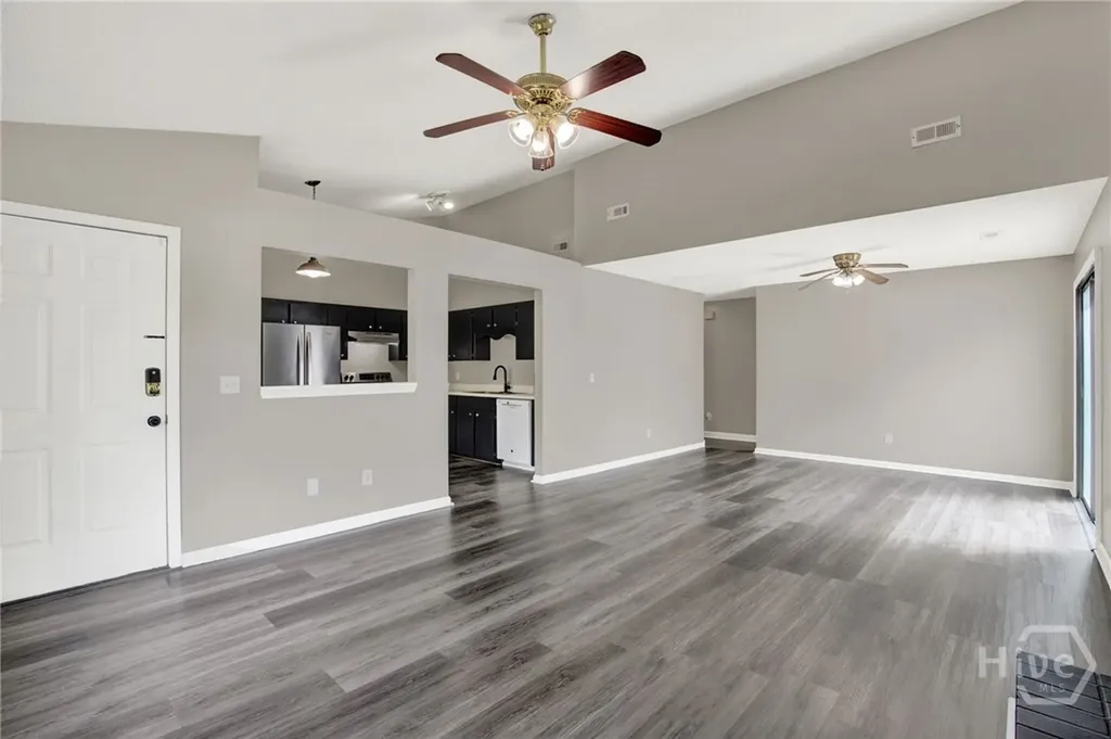 1371 Forest Lake Drive Hinesville GA 31313