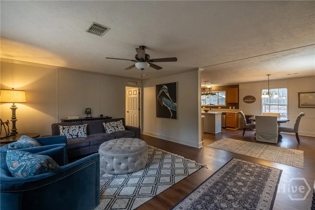 1705 Retreat Road Riceboro GA 31323