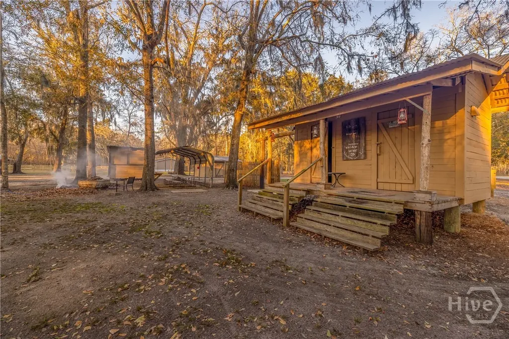1705 Retreat Road Riceboro GA 31323