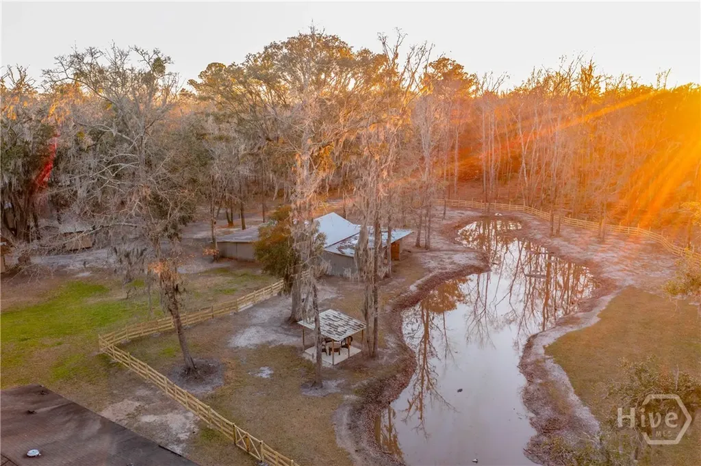 1705 Retreat Road Riceboro GA 31323