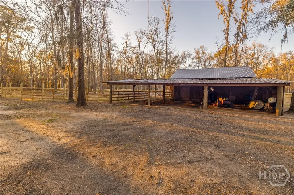 1705 Retreat Road Riceboro GA 31323