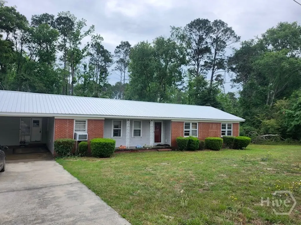 250 Hereford Circle Swainsboro GA 30401