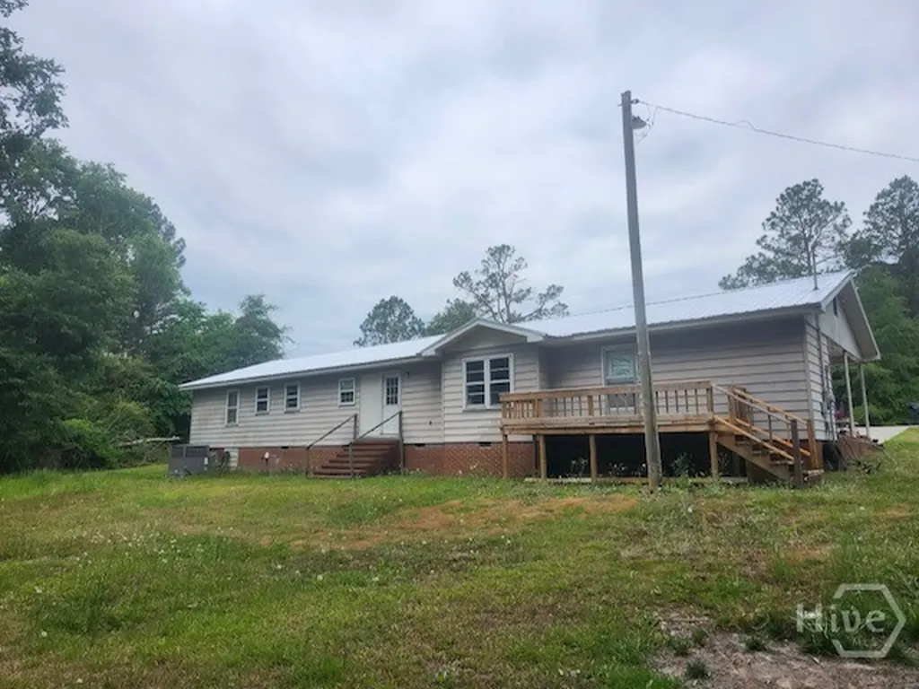 250 Hereford Circle Swainsboro GA 30401