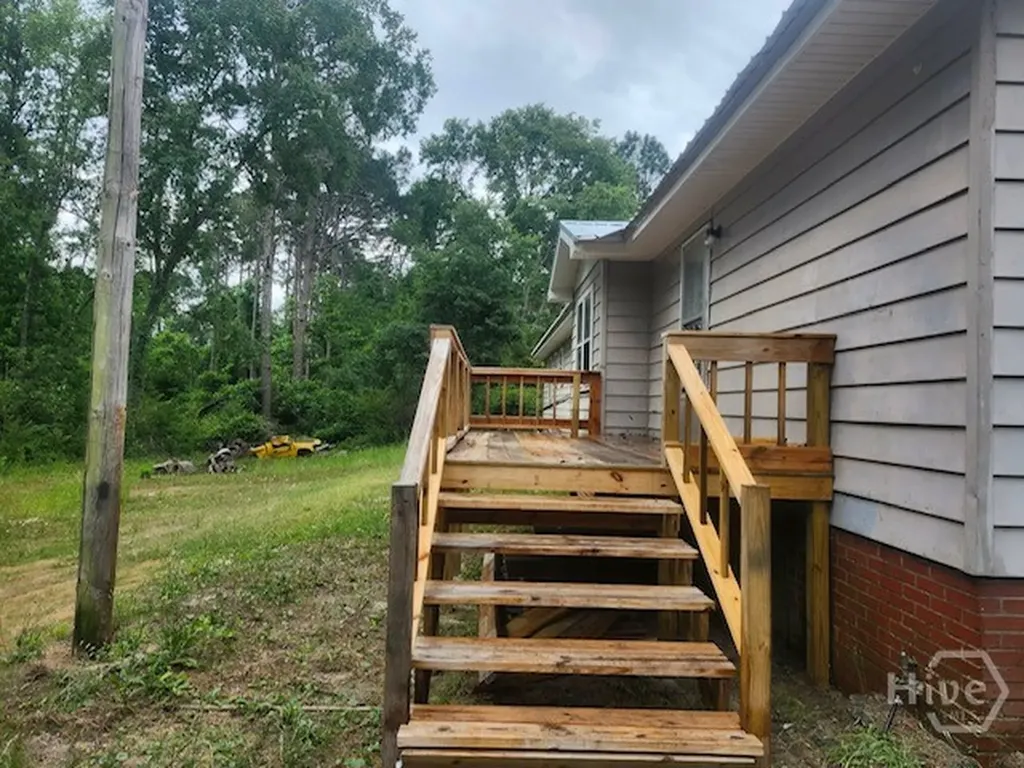 250 Hereford Circle Swainsboro GA 30401