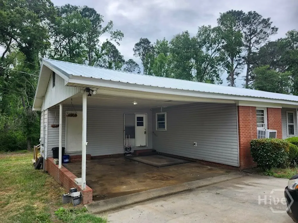 250 Hereford Circle Swainsboro GA 30401