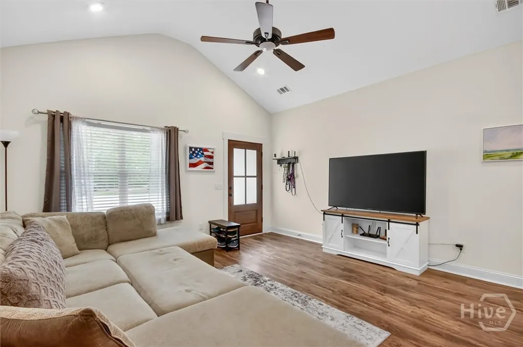 85 Cason Drive Pembroke GA 31321
