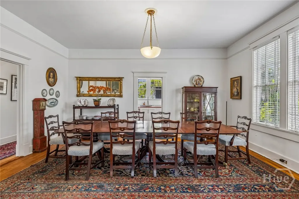 709 E 41st Street Savannah GA 31401