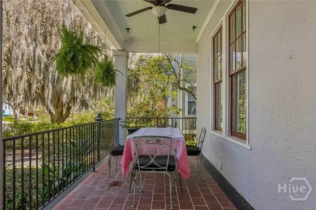 709 E 41st Street Savannah GA 31401