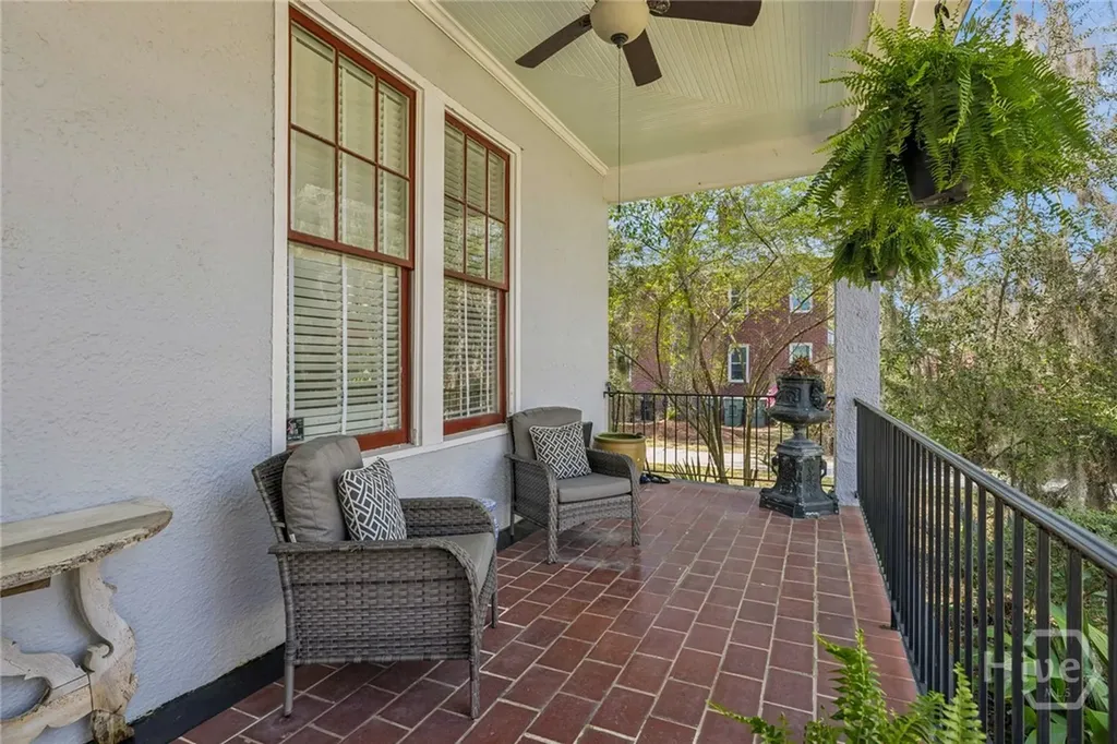 709 E 41st Street Savannah GA 31401