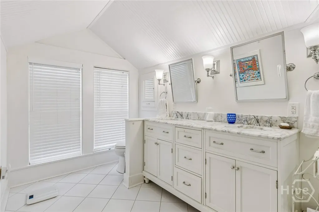 709 E 41st Street Savannah GA 31401