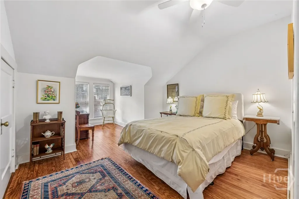 709 E 41st Street Savannah GA 31401