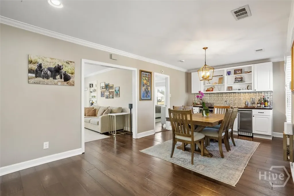 312 E 58th Street Savannah GA 31405
