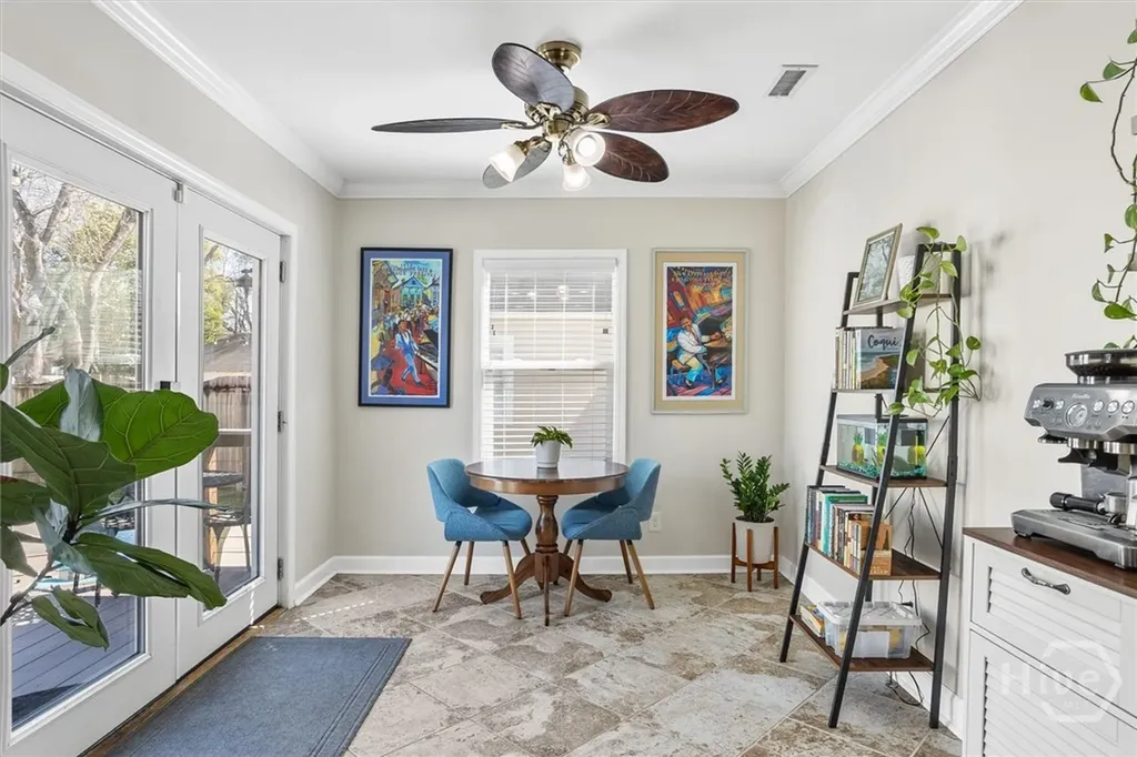 312 E 58th Street Savannah GA 31405