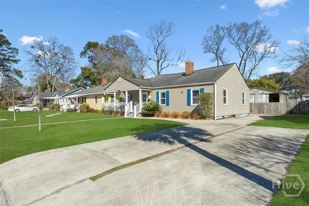 312 E 58th Street Savannah GA 31405