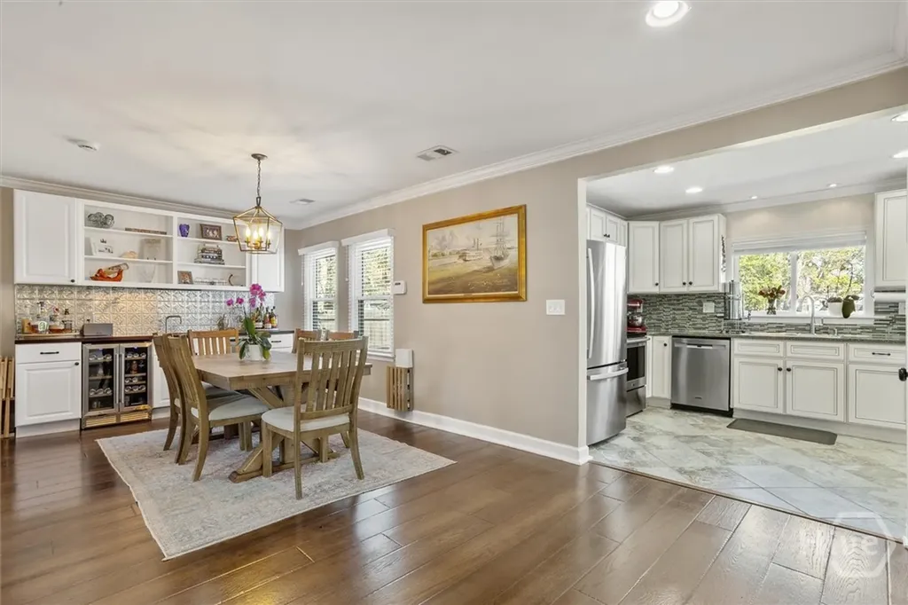 312 E 58th Street Savannah GA 31405