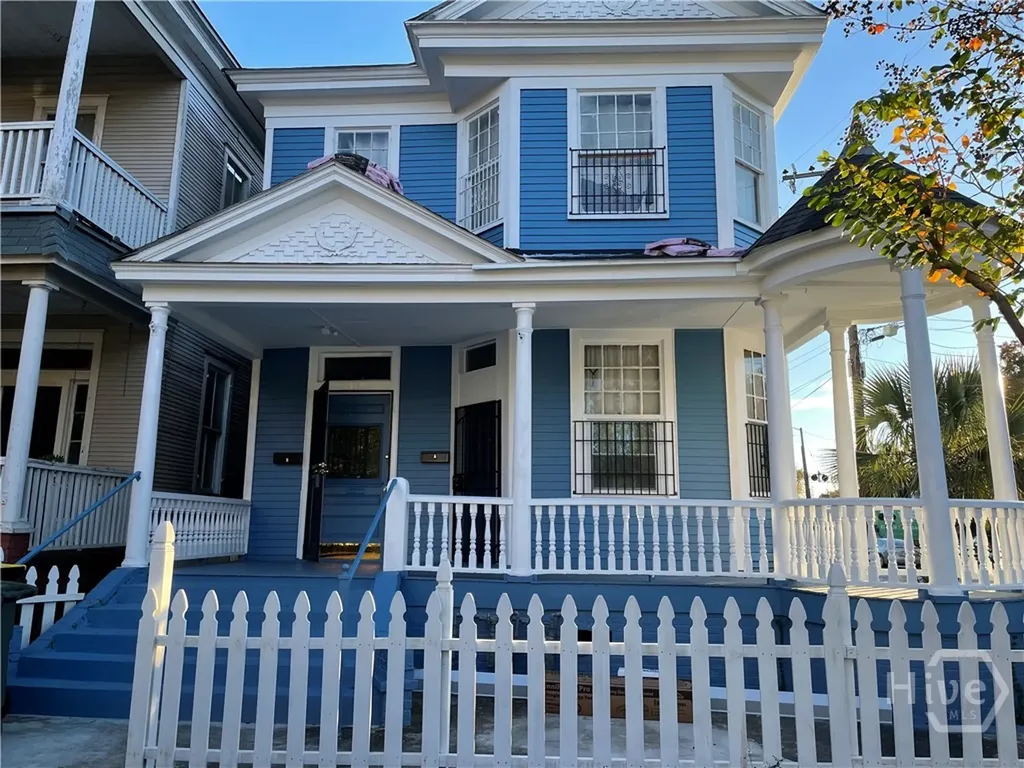 201 E 39th Street Savannah GA 31401