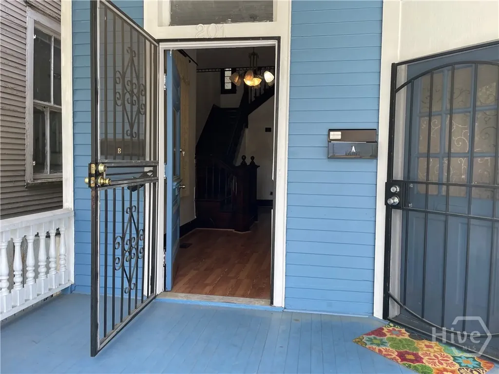201 E 39th Street Savannah GA 31401