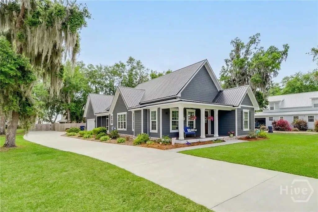 309 Goodman Drive Midway GA 31320