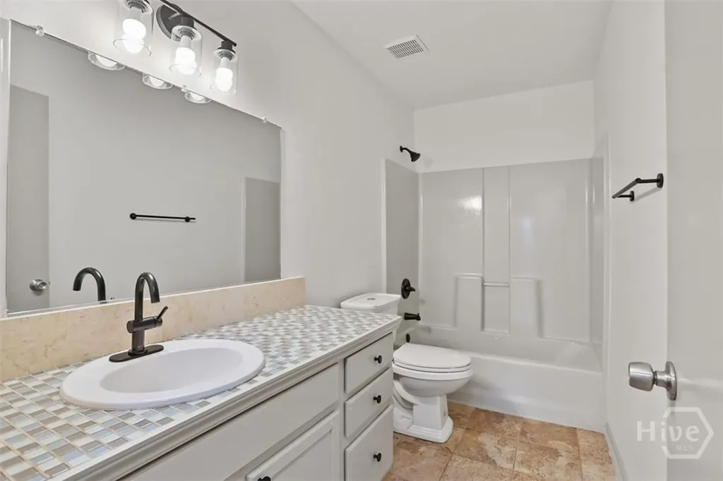 520 Oemler Loop Savannah GA 31410