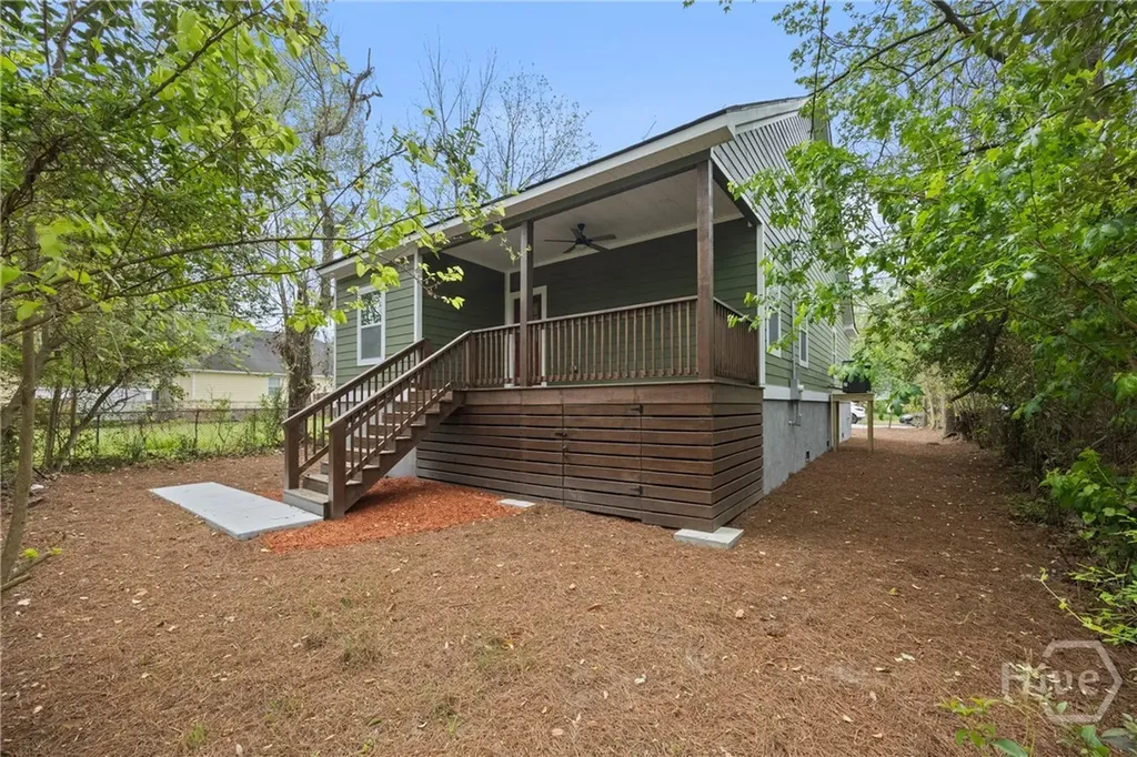 2010 Packard Avenue Savannah GA 31405