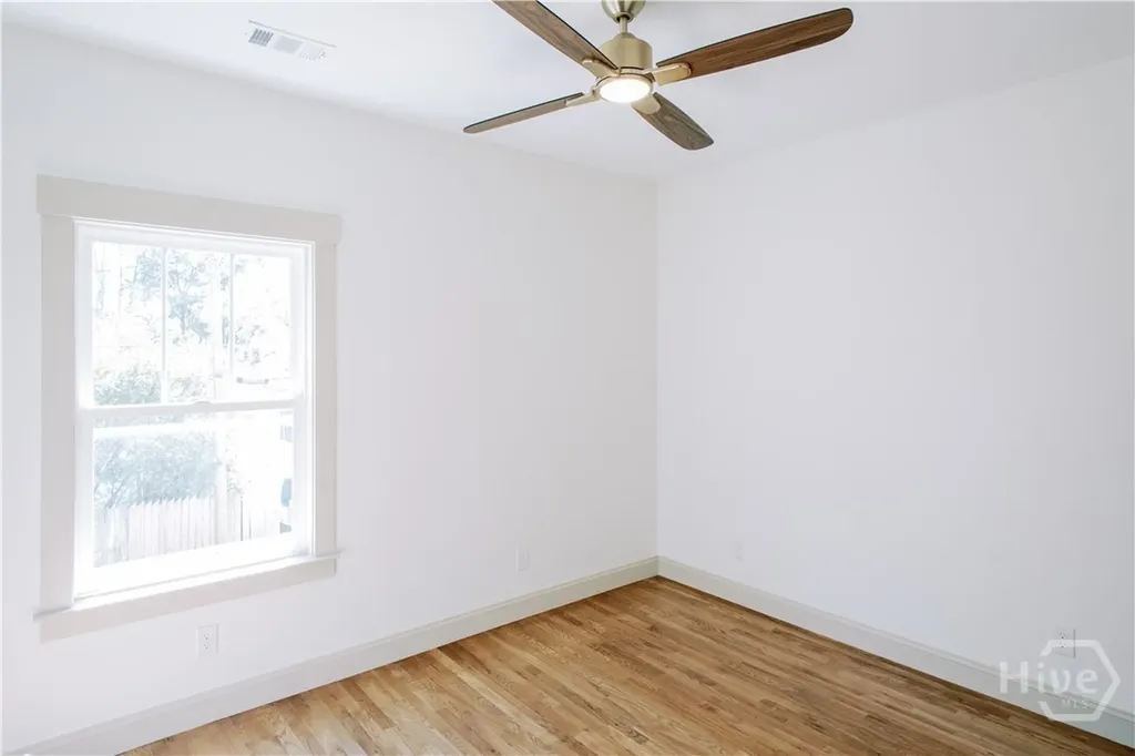 807 E 33rd Savannah GA 31401
