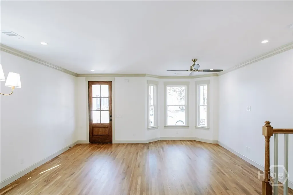 807 E 33rd Savannah GA 31401