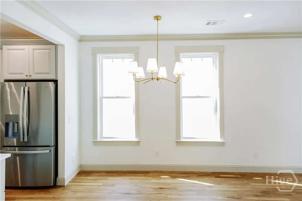 807 E 33rd Savannah GA 31401