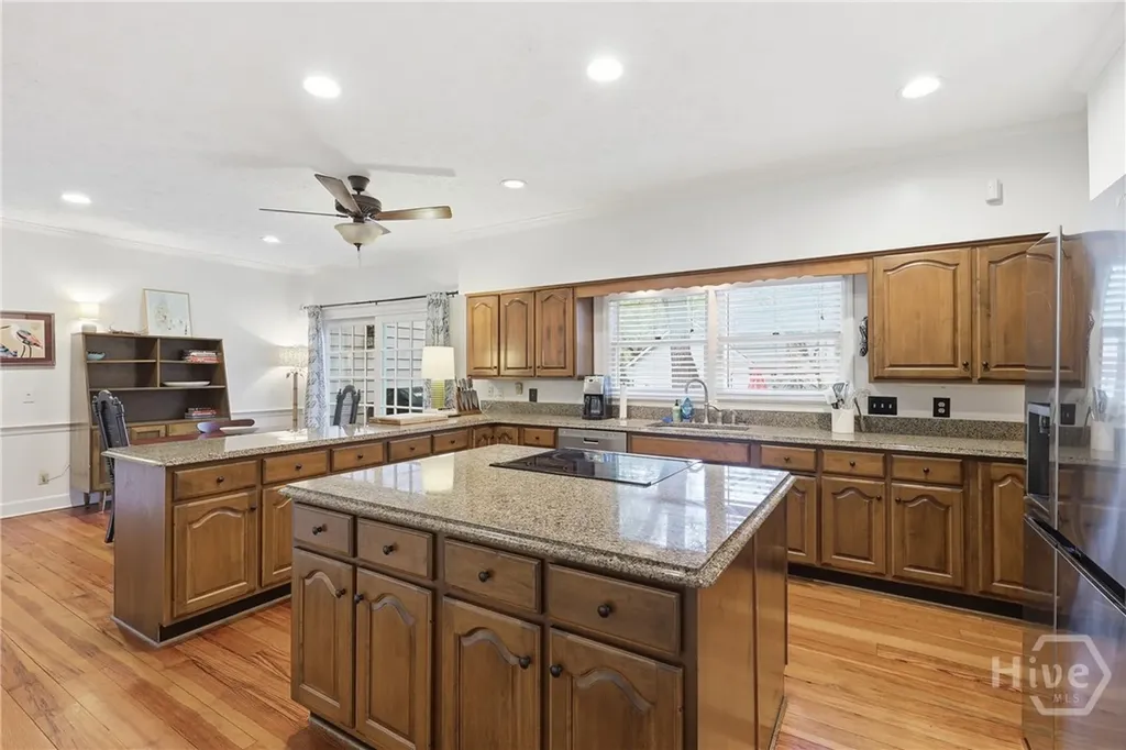 112 Majestic Oaks Drive Savannah GA 31406