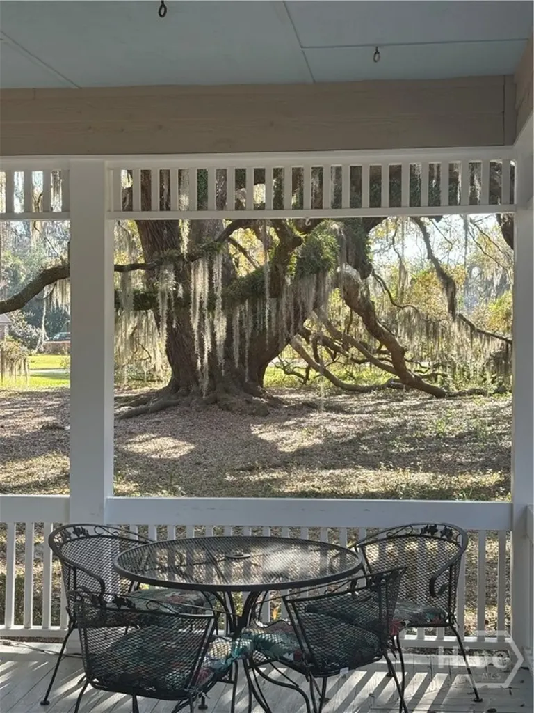 112 Majestic Oaks Drive Savannah GA 31406