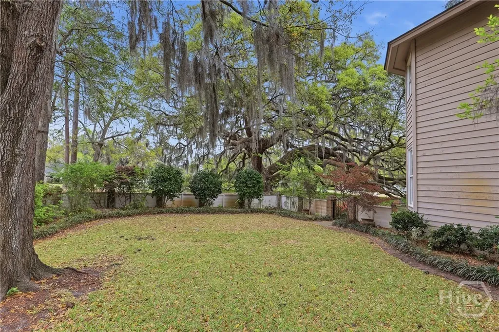 112 Majestic Oaks Drive Savannah GA 31406