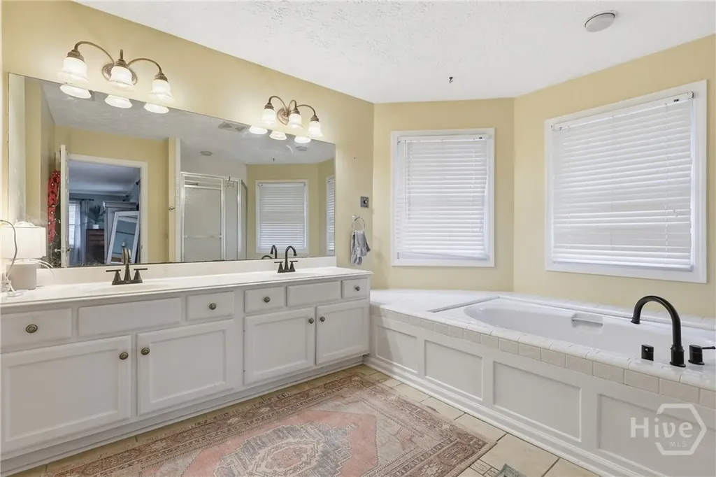 112 Majestic Oaks Drive Savannah GA 31406