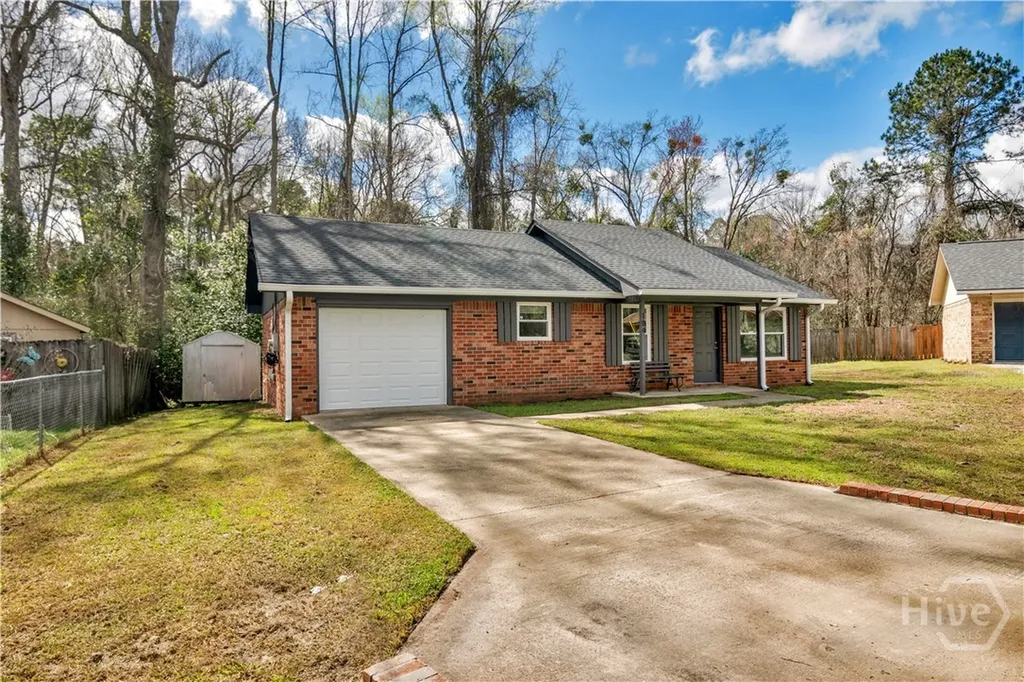 184 Sequoia Circle Hinesville GA 31313