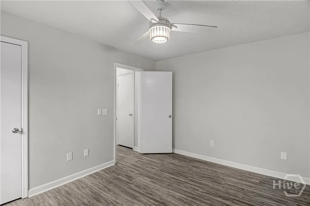 184 Sequoia Circle Hinesville GA 31313