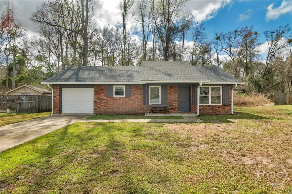 184 Sequoia Circle Hinesville GA 31313
