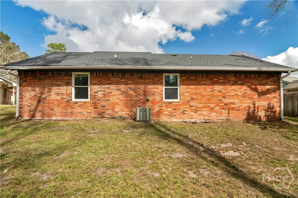 184 Sequoia Circle Hinesville GA 31313