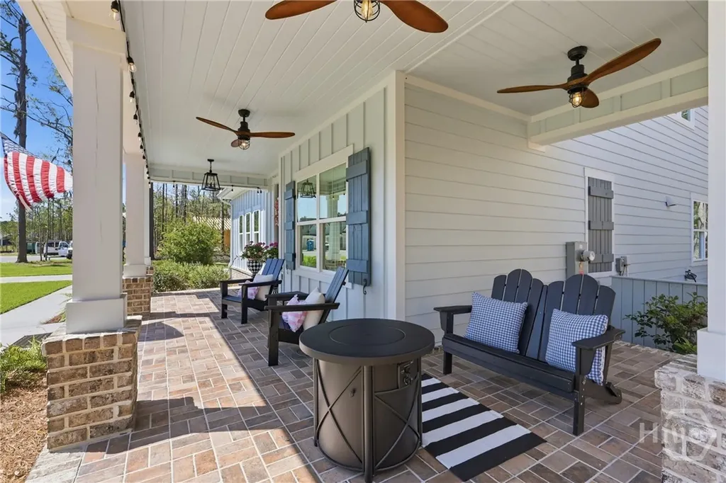 586 Enclave Drive Richmond Hill GA 31324