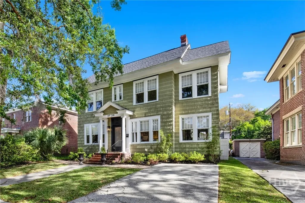 208 E 48th Street Savannah GA 31405