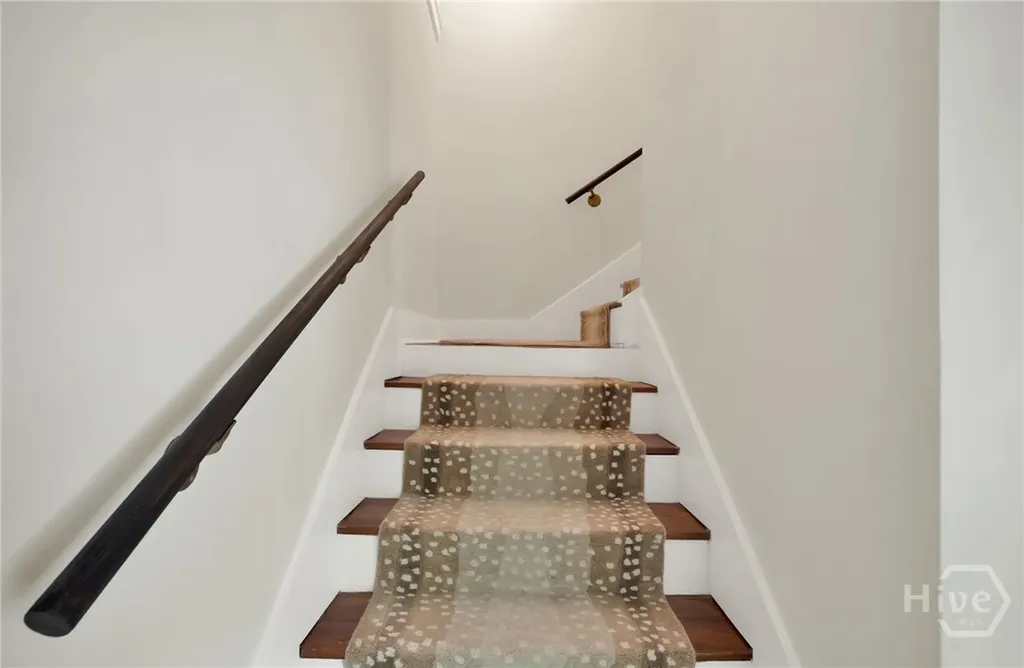 208 E 48th Street Savannah GA 31405