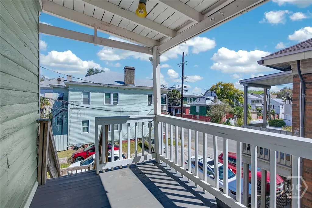22 E 37th Street Savannah GA 31401