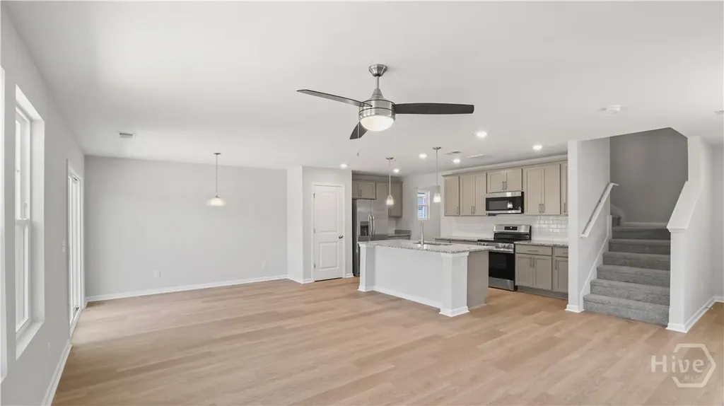 240 Mage Street Savannah GA 31302