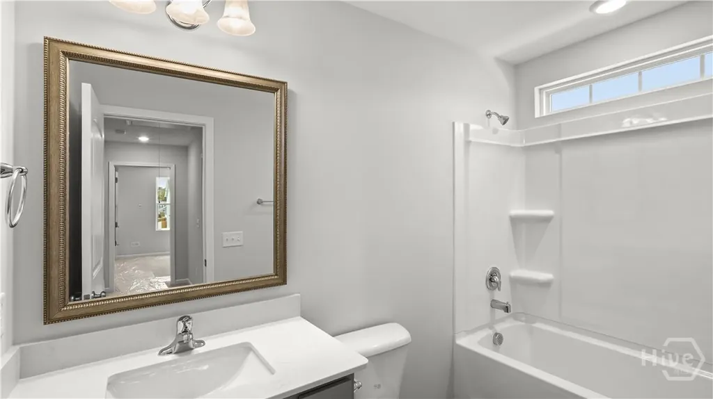 240 Mage Street Savannah GA 31302