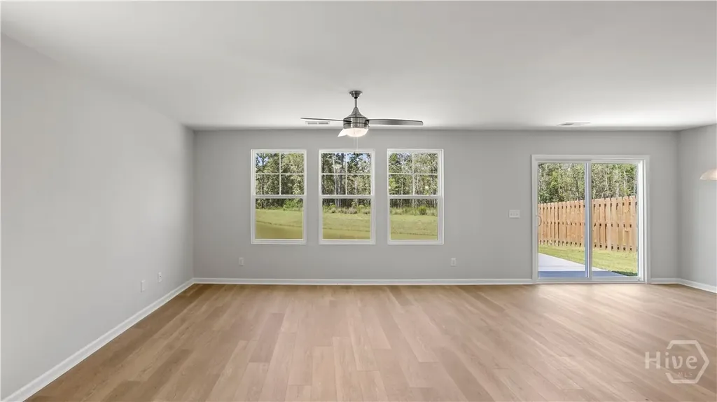 240 Mage Street Savannah GA 31302